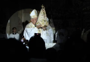 Manto de Nossa Senhora de Nazaré é apresentado