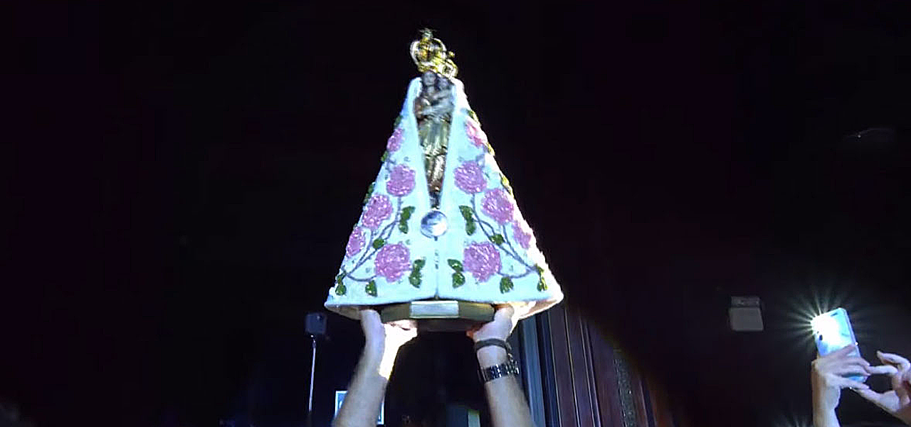 Círio 2025: Manto de Nossa Senhora de Nazaré é apresentado em cerimônia na Basílica Santuário