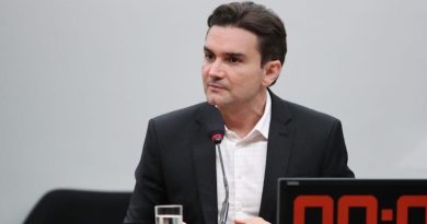Celso Sabino pode migrar para o PSB após processo de expulsão do União Brasil