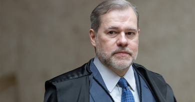 PF envia ao STF relatório com menções a Toffoli 