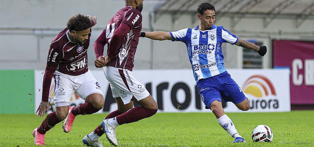 Paysandu tem atuação abaixo da média e perde para o Caxias